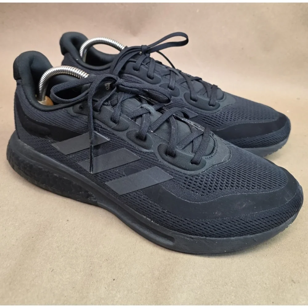 Adidas (Sz 10) Men's SuperNova Triple Black H04467 Running Shoes